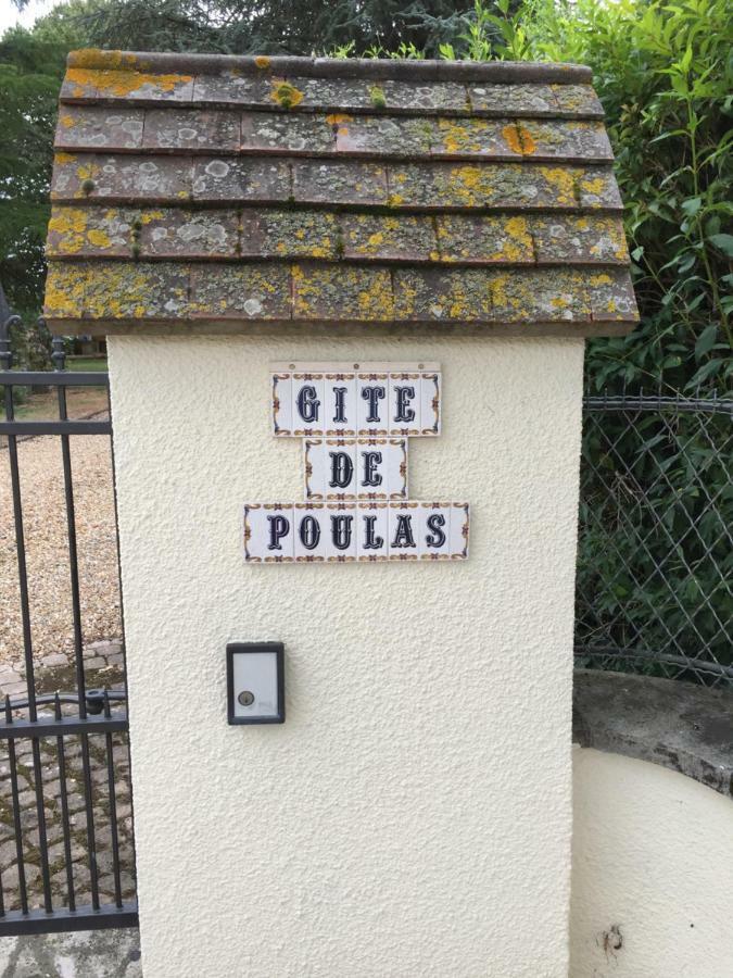 Gite De Poulas Couffy Kültér fotó